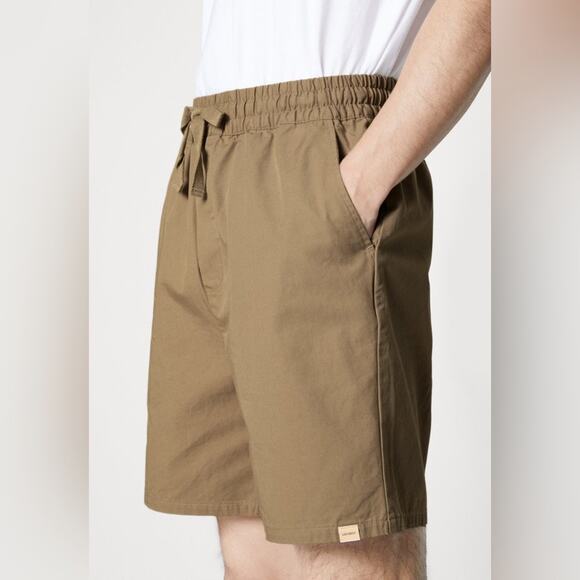 Les Deux khaki Shorts Men’s size Medium (b26.5) - Picture 1 of 8